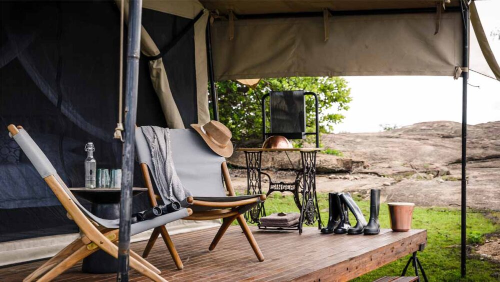 Serengeti Wildebeest Migration Safari Camps. Discovery Journeys