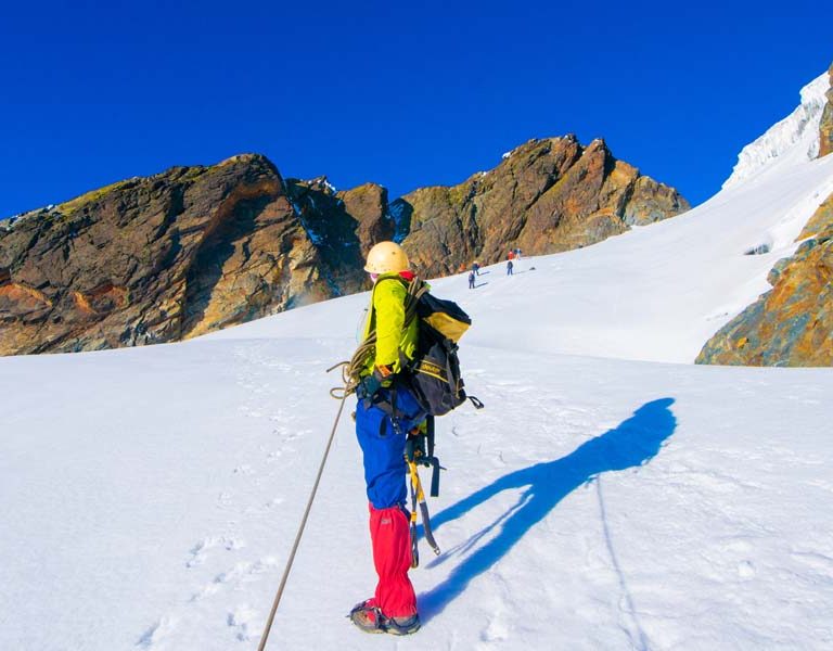 Uganda Mountain Climbing Adventures. Discovery Journeys in the Rwenzori Mountains